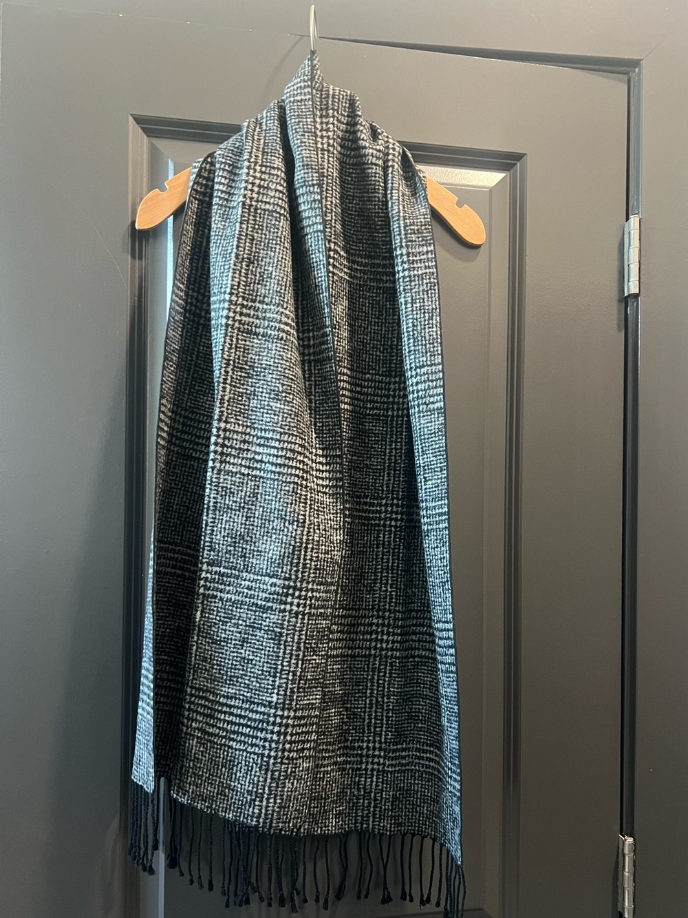 Club Room by Macys 100% Silk Plaid Scarf with Fringe